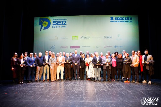 La d&eacute;cima edici&oacute;n de los Premios Radio Elda Cadena SER distingue a referentes del Medio Vinalop&oacute;