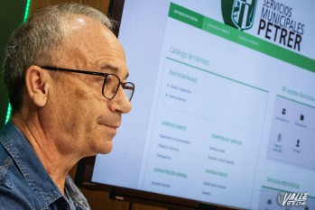 EU-Comprom&iacute;s de Petrer piden m&aacute;s transparencia en la empresa municipal de servicios