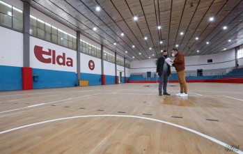 El suelo del pabell&oacute;n de madera ya est&aacute; listo despu&eacute;s de que el cambio realizado hace dos a&ntilde;os no funcionara