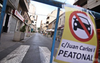 La c&eacute;ntrica calle Juan Carlos I ser&aacute; peatonal los fines de semana de verano
