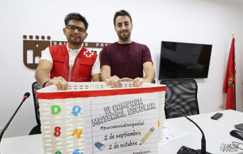 Juventudes Socialistas inicia una nueva campa&ntilde;a para recoger material escolar
