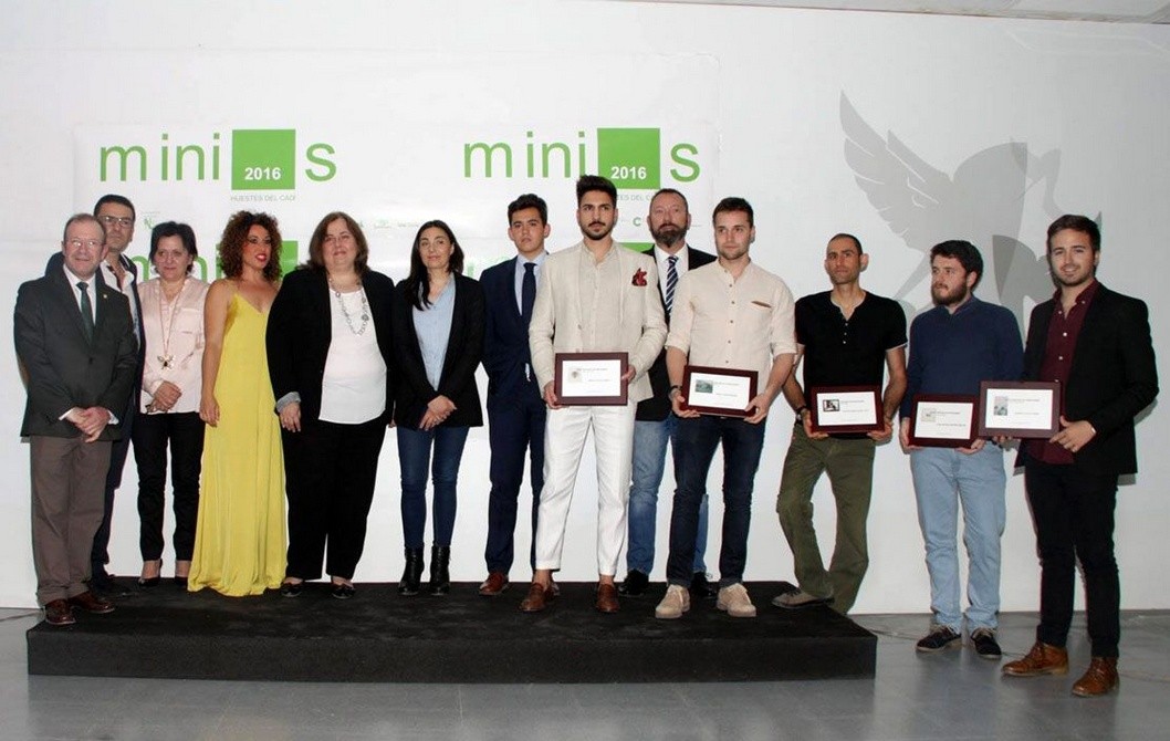 Inauguración y entrega de premios Minicuadros 2016 de la Comparsa Huestes del Cadí Inauguración y entrega de premios Minicuadros 2016 de la Comparsa Huestes del Cadí