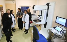La consellera de Sanidad anuncia que invertir&aacute;n un mill&oacute;n de euros en 2018 para el consultorio Virgen de la Cabeza