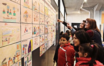 Los peque&ntilde;os eldenses homenajean a sus madres en el 9&ordm; Concurso de Dibujo Mam&aacute; Trabajadora