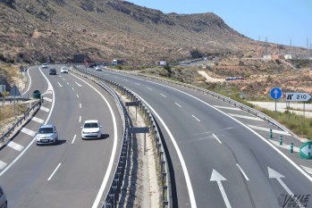 Tercer accidente en menos de diez d&iacute;as en la autov&iacute;a A-31 a su paso por Petrer