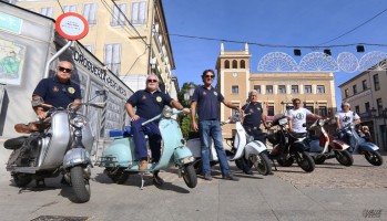 Antonio Veciana contar&aacute; en Elda c&oacute;mo dio la vuelta al mundo en Vespa