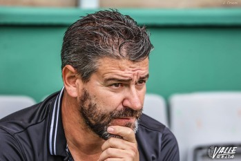 Fernando Est&eacute;vez: "Si somos capaces de mantener este nivel tendremos la oportunidad de sumar los tres puntos"