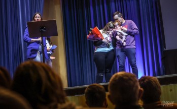 La poblaci&oacute;n muestra su solidaridad con La Nena Macarena
