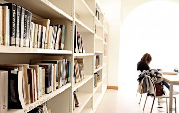 Izquierda Unida propone que se abran las salas de estudio las 24 horas en &eacute;poca de ex&aacute;menes