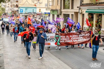 Los trabajadores se manifiestan en Elda y Petrer por el 1&ordm; de Mayo