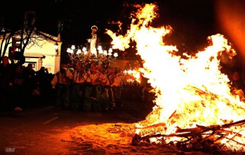 Gu&iacute;a de la Media Fiesta de Moros y Cristianos 2016