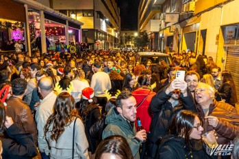 Elda vive la Tardebuena en la calle una vez m&aacute;s