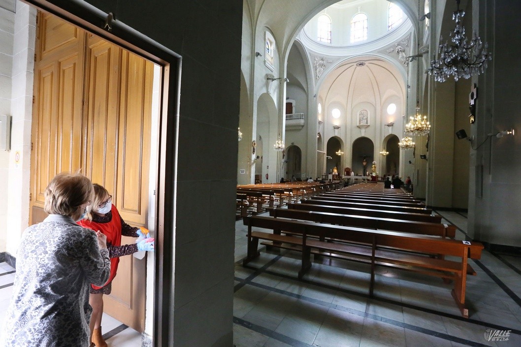 Las iglesias abren sus puertas 60 días después Las iglesias abren sus puertas 60 días después