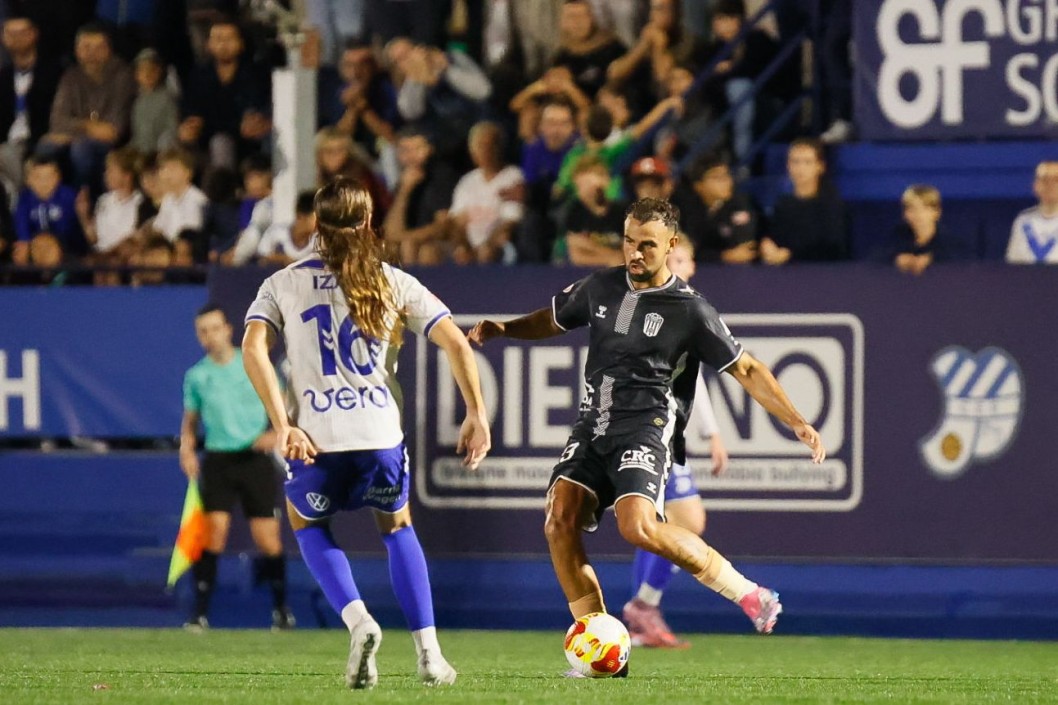 El Eldense saca un punto importante de casa del l&iacute;der (1-1)