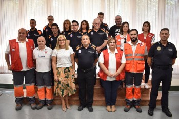 Petrer reconoce la solidaridad de Cruz Roja y Protecci&oacute;n Civil con la Vega Baja