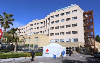 El Hospital de Elda suma doce contagios m&aacute;s por coronavirus