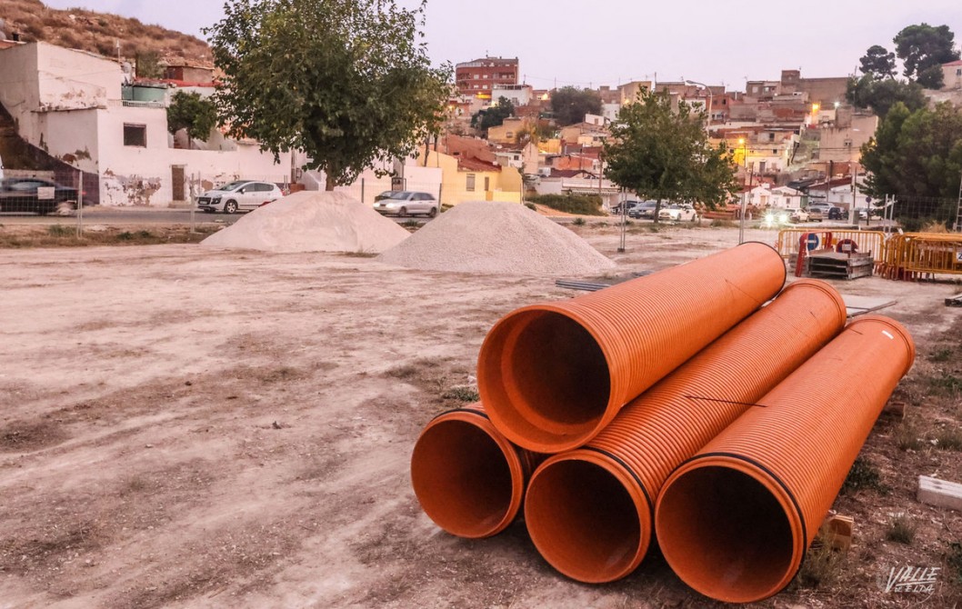 Comienzan las obras de renovación del Paseo de la Mora y la mejora de la red de agua potable Comienzan las obras de renovación del Paseo de la Mora y la mejora de la red de agua potable