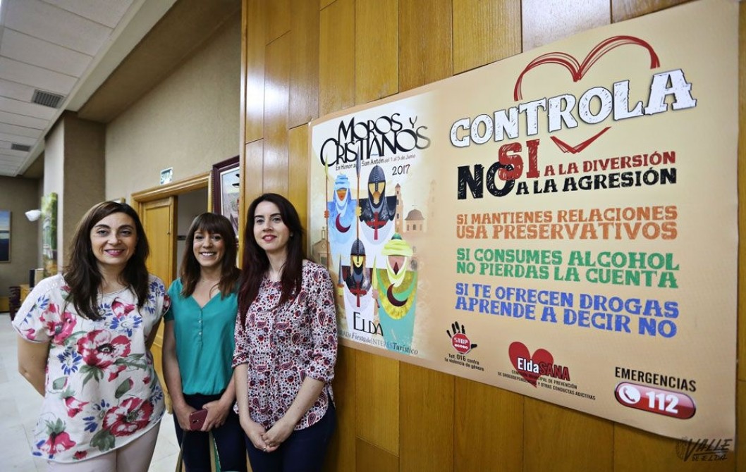 En Moros y Cristianos "controla" En Moros y Cristianos "controla"