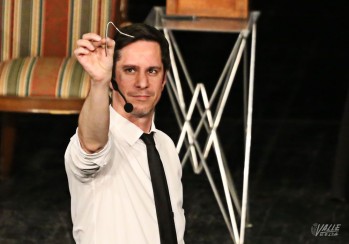 Toni Bright, mentalista que act&uacute;a en el Teatro Cervantes: "No hay buen mentalista si no es psic&oacute;logo"
