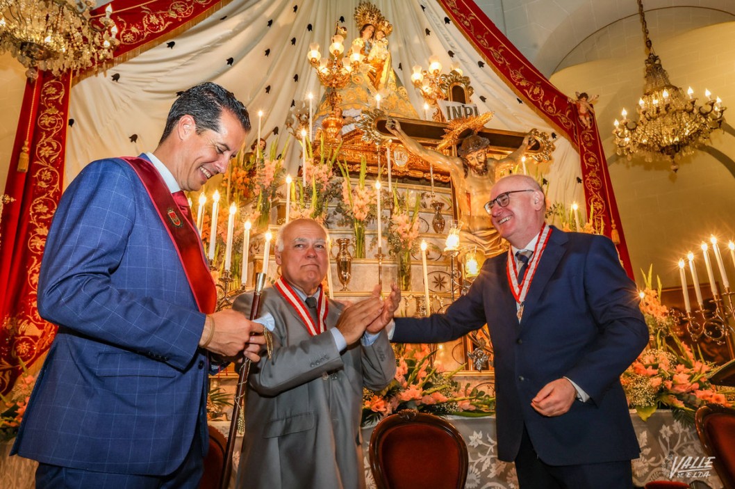Emilio Maestre: "Ser de Elda es elegir vivir aquí o compartir cualquiera de nuestras costumbres” Emilio Maestre: "Ser de Elda es elegir vivir aquí o compartir cualquiera de nuestras costumbres”