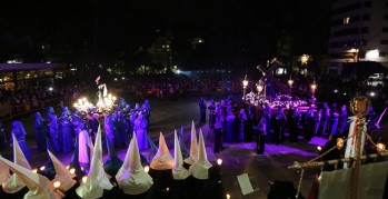 Emocionante encuentro entre la Ver&oacute;nica y el Nazareno