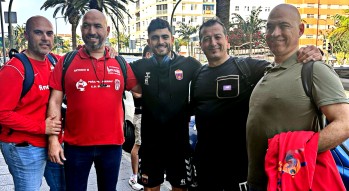 Ni los 2.200 kil&oacute;metros hasta Tenerife impiden que la afici&oacute;n arrope al CD Eldense