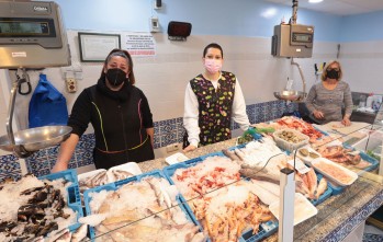 Ver&oacute;nica Vera se pone al frente de Pescader&iacute;a Nieves tras  la jubilaci&oacute;n de su due&ntilde;a