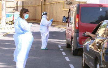 Contin&uacute;an creciendo ligeramente los contagios en Elda y Petrer