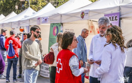 Cientos de personas visitan la segunda edici&oacute;n de la Feria de la Salud