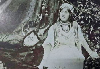 Proponen dedicarle una plaza en Petrer a la T&iacute;a Ramona, la primera mujer abanderada de toda la Comunidad Valenciana