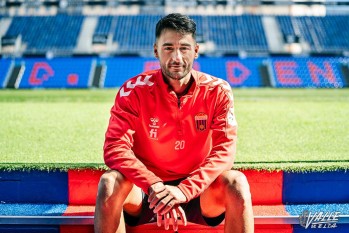 Iv&aacute;n Chapela: "Me siento muy bien en el Eldense y eso se nota en el campo"