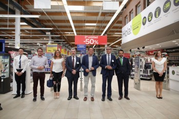 El Centro Comercial Carrefour Vinalop&oacute; inaugura sus instalaciones tras una completa renovaci&oacute;n