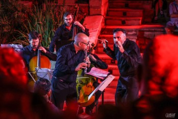 La Orquesta Sinf&oacute;nica Teatro Castelar actu&oacute; en el anfiteatro de la Casa Color&aacute;