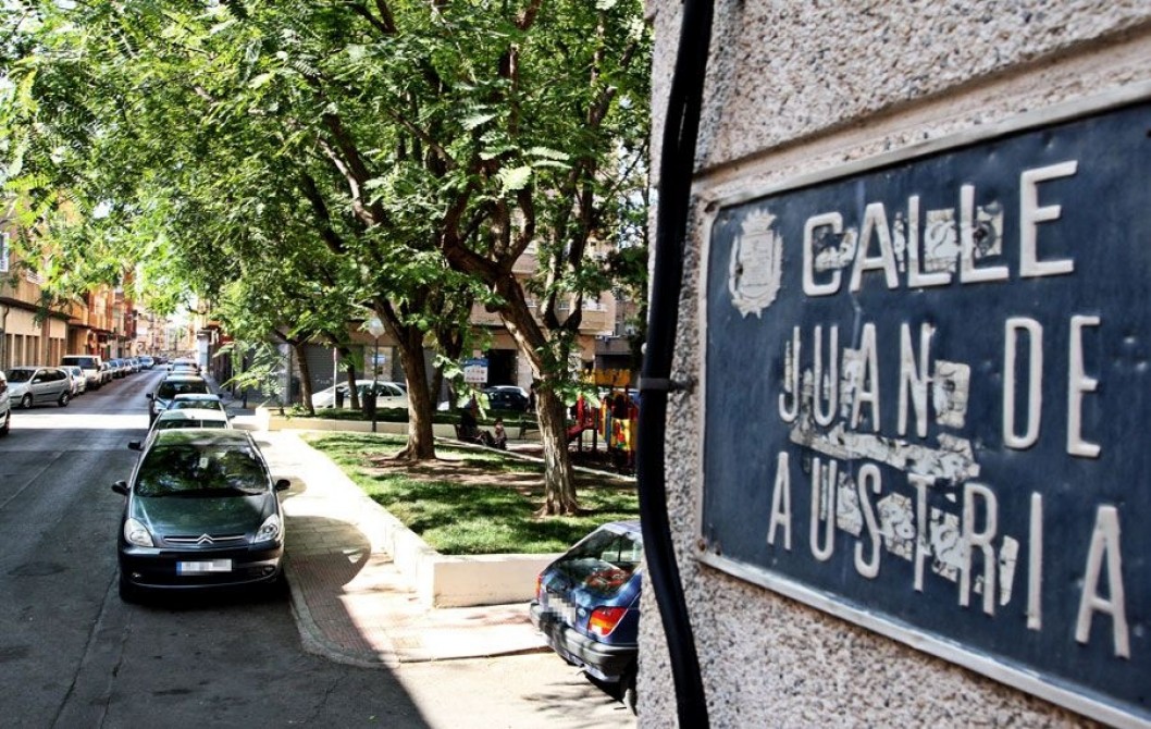 Diputación otorga 280.000 euros a Elda para acometer la reforma de la calle Juan de Austria Diputación otorga 280.000 euros a Elda para acometer la reforma de la calle Juan de Austria