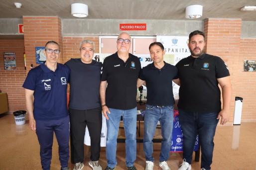 El Elda Prestigio y el Club de Balonmano Petrer mantienen su filialidad