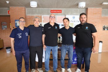 El Elda Prestigio y el Club de Balonmano Petrer mantienen su filialidad