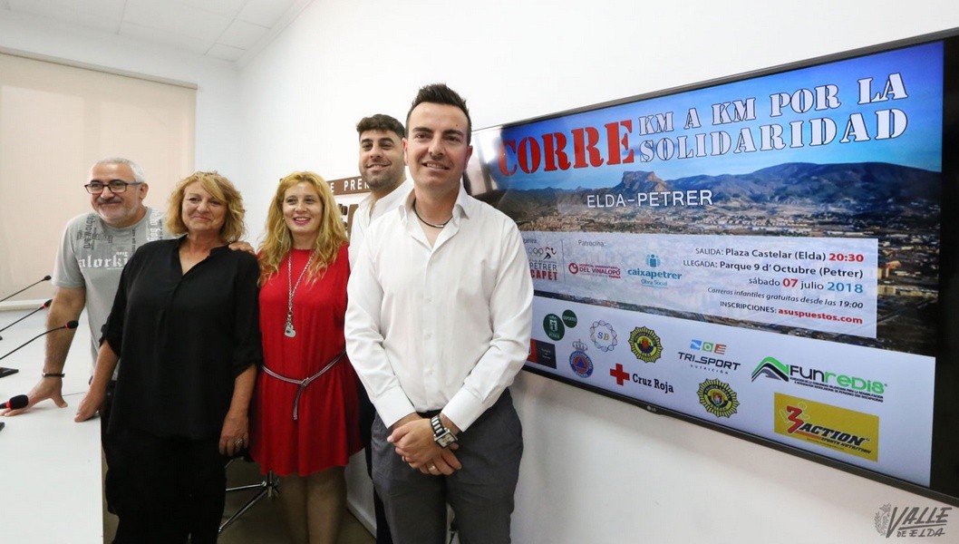 Elda y Petrer se unen en la primera carrera solidaria conjunta a beneficio de Funredis y Sense Barreres Elda y Petrer se unen en la primera carrera solidaria conjunta a beneficio de Funredis y Sense Barreres