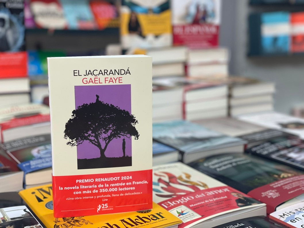El Jacarandá de Gäel Faye El Jacarandá de Gäel Faye