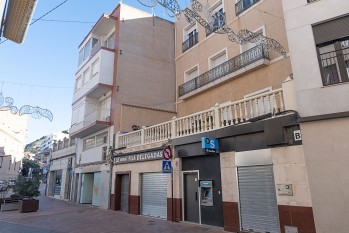 De calle las Eras a Jos&eacute; Perseguer (V). El estanco, viajes Valle y tasca Tonel