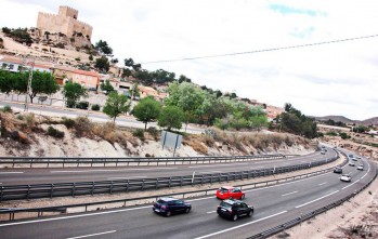 La Diputaci&oacute;n de Alicante insta al gobierno de Espa&ntilde;a a ejecutar mejoras en la autov&iacute;a A-31
