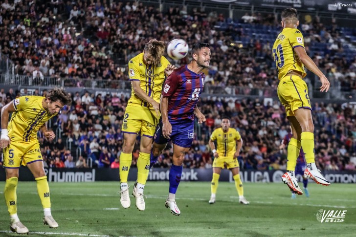 Al Eldense se le escapa la victoria en el &uacute;ltimo momento ante el Alcorc&oacute;n (2-2)