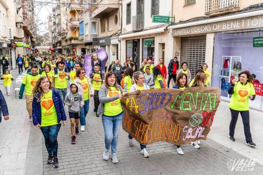 La marcha "Yo Dono Vida" re&uacute;ne a un millar de personas