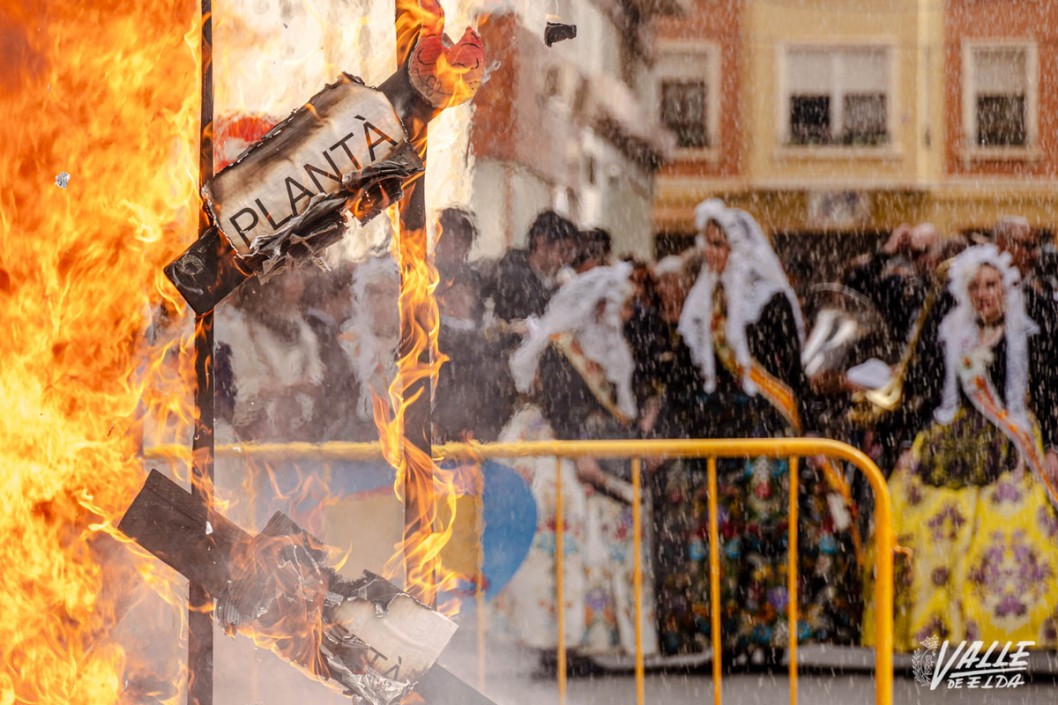 Llega el medio a&ntilde;o de las Fallas
