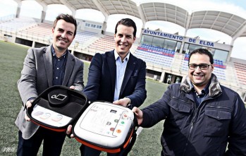 Las instalaciones deportivas municipales de Elda son ya lugares cardioprotegidos