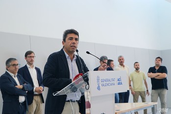 Del "esperpento" al "cari&ntilde;o", as&iacute; opinan los pol&iacute;ticos eldenses de la dimisi&oacute;n&nbsp;de&nbsp;Maz&oacute;n