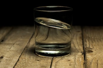 El servicio de agua gratis en los locales hosteleros