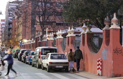 Elda se plantea derribar parte del muro del Jard&iacute;n de la M&uacute;sica 