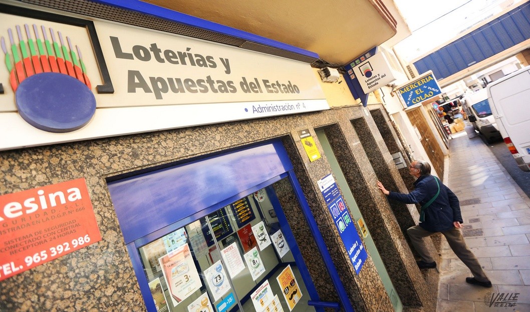 El primer premio de la Lotería Nacional cae en la administración El Progreso de Elda El primer premio de la Lotería Nacional cae en la administración El Progreso de Elda