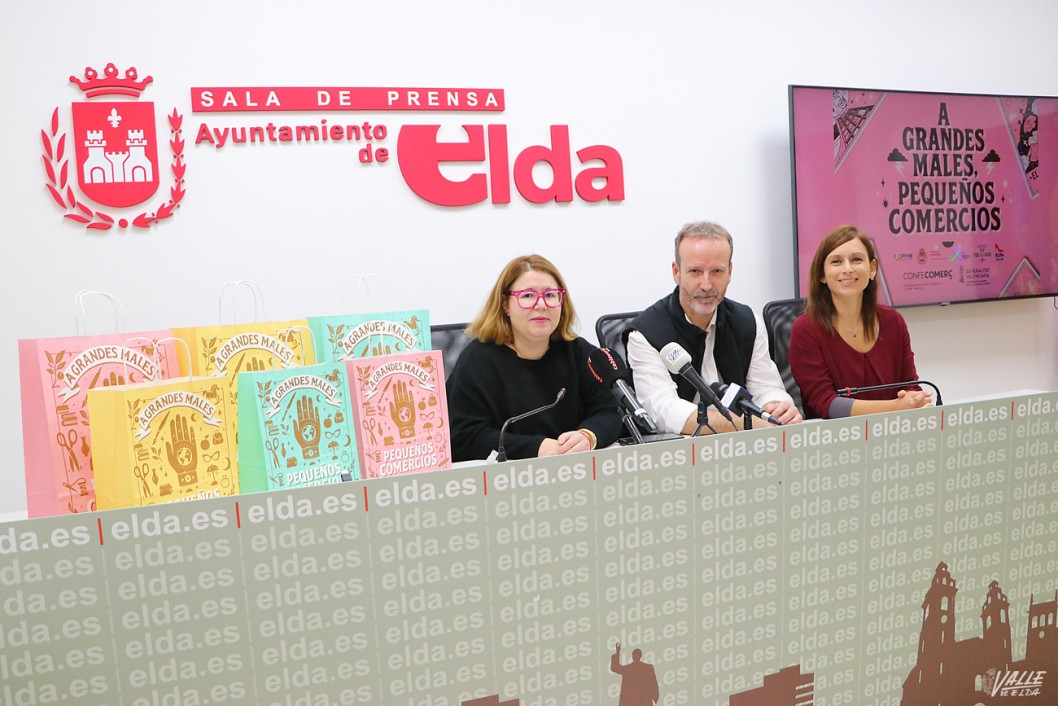 Los comercios de Elda regalar&aacute;n 10.000 bolsas reutilizables