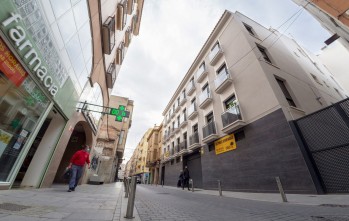 Descubre la comodidad de vivir en el centro de Elda